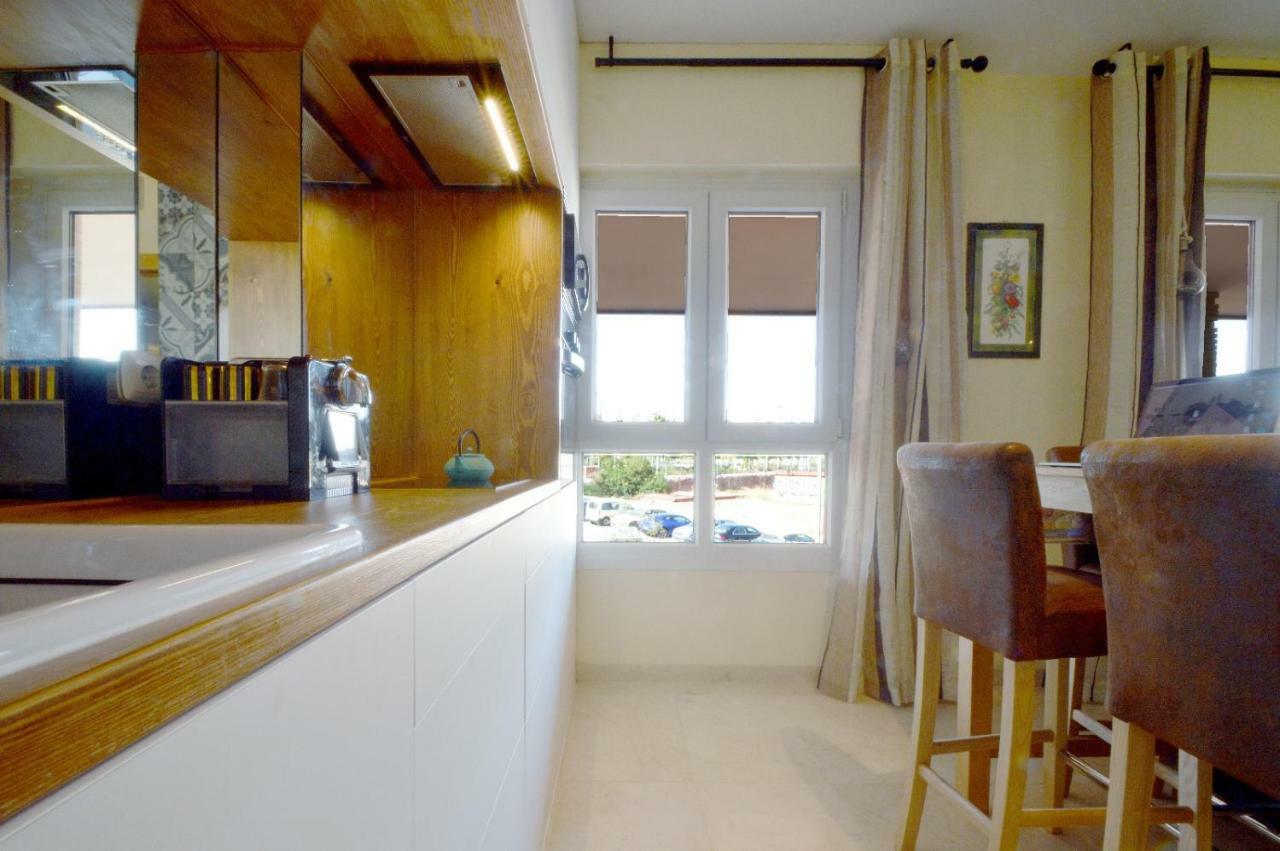 Moderno Apartamento Frente A La Playa Y El Centro Leilighet Almería Eksteriør bilde